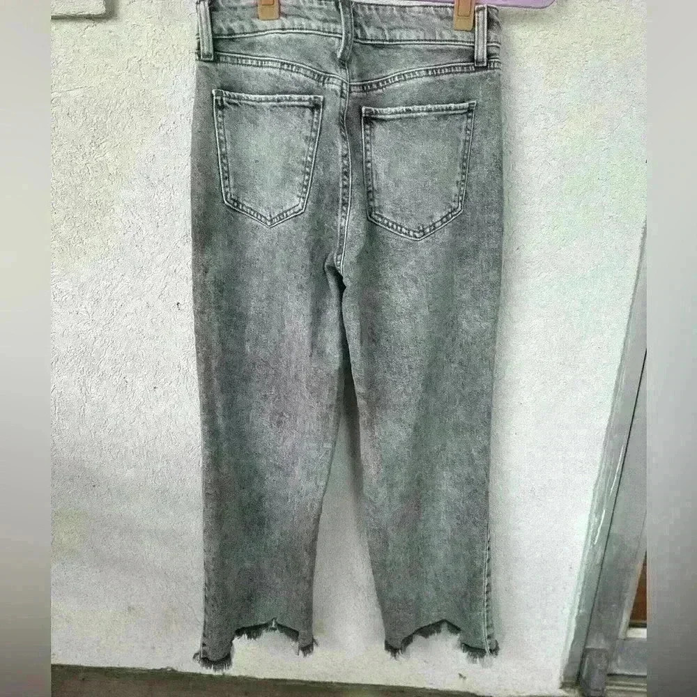 SO distressed black wash jeans. Size 3/26 high rise straight - Picture 3 of 3